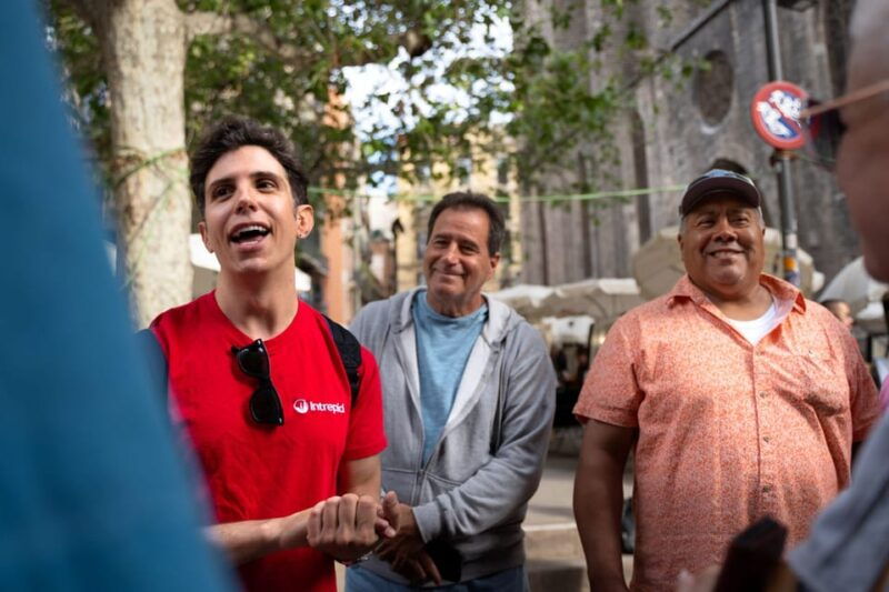 barcelona-gaudi-and-modernism-tour-with-tapa-and-drink