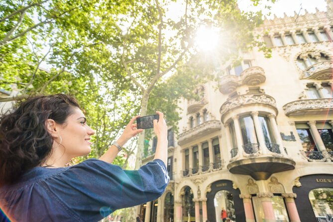 barcelona-gaudi-and-sagrada-familia-tour