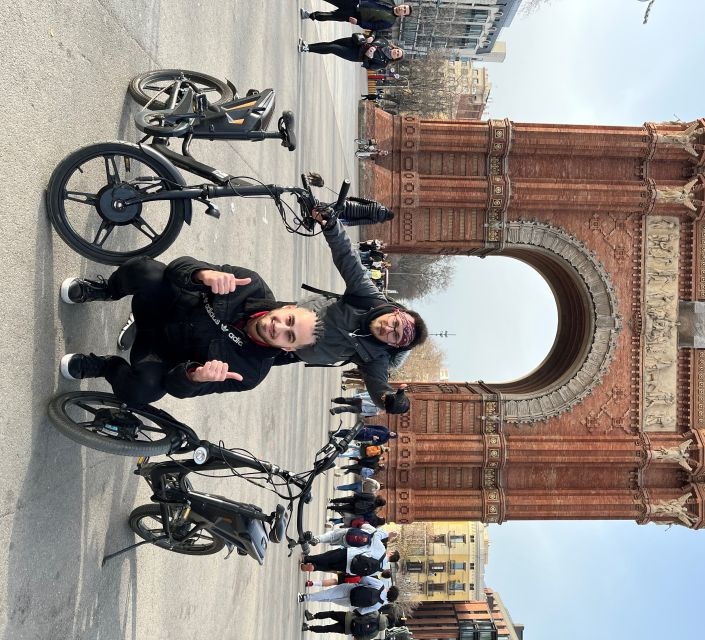 barcelona-gaudi-guided-e-bike-tour