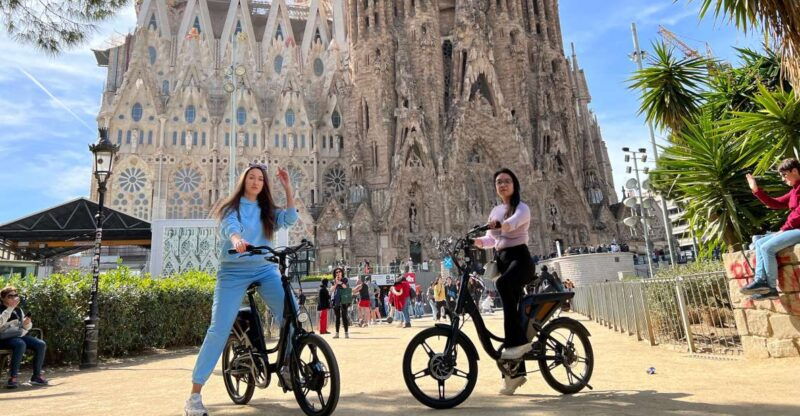 barcelona-gaudi-guided-e-bike-tour