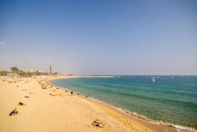 barcelona-gaudi-highlights-ebike-tour