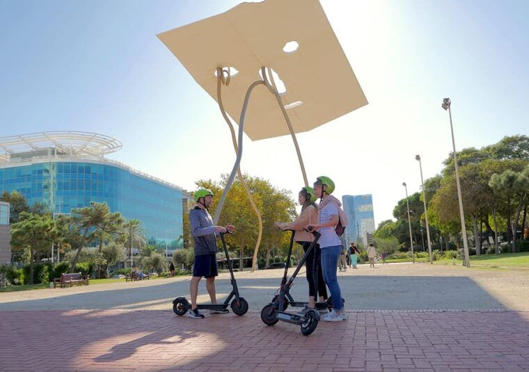 barcelona-gaudi-highlights-guided-tour-by-electric-scooter