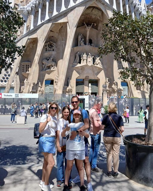 barcelona-gaudis-masterpieces-and-modernism-private-tour