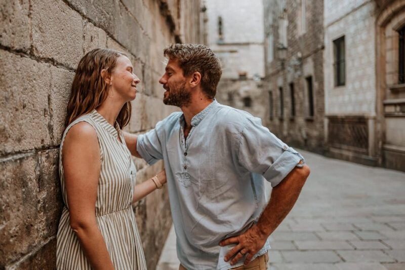 barcelona-gothic-quarter-cinematic-photoshoot-and-guide