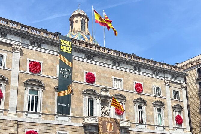 barcelona-gothic-quarter-from-roman-walls-to-hidden-courtyards