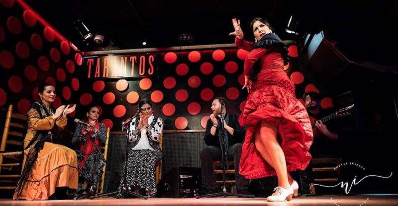 barcelona-gothic-quarter-guided-tour-with-flamenco-tapas