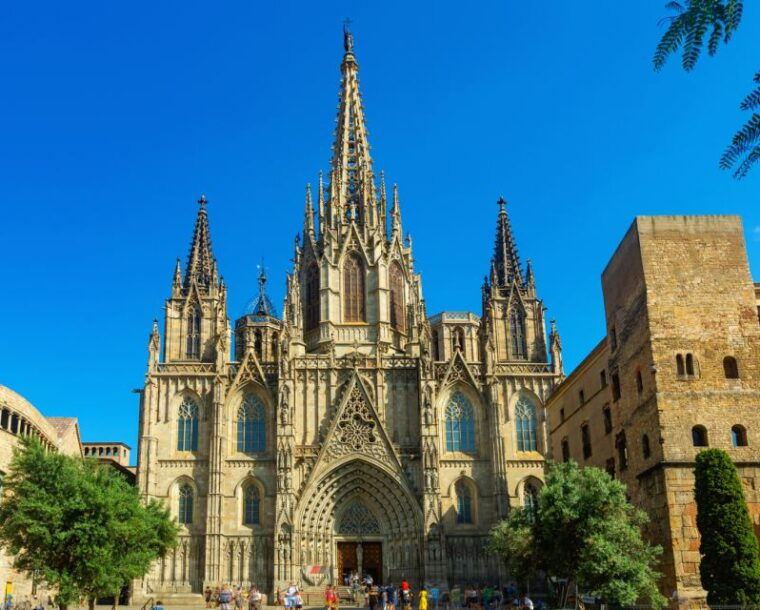 barcelona-gothic-quarter-in-1-day-digital-guide