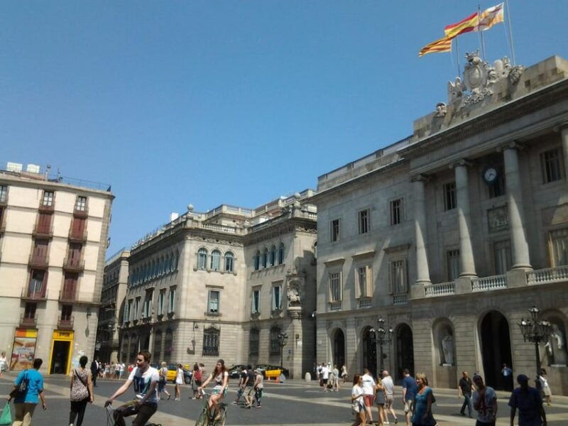 barcelona-gothic-quarter-legends-walking-tour-with-tapas