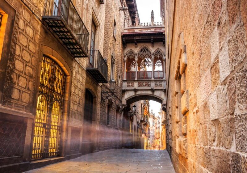 barcelona-gothic-quarter-private-walking-tour