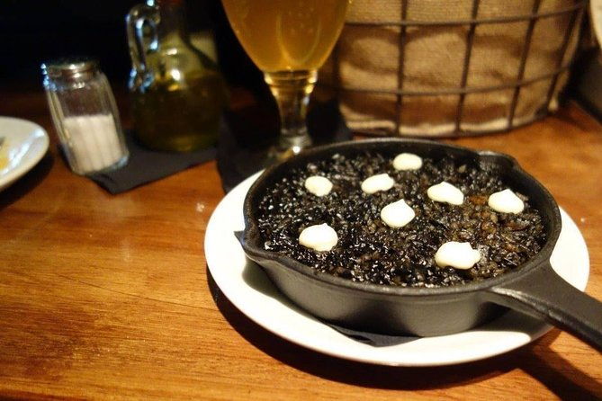 barcelona-gothic-quarter-tapas-small-group-tour