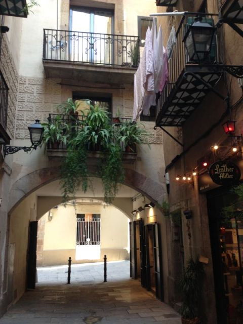 barcelona-gothic-quarter-walking-tour-4