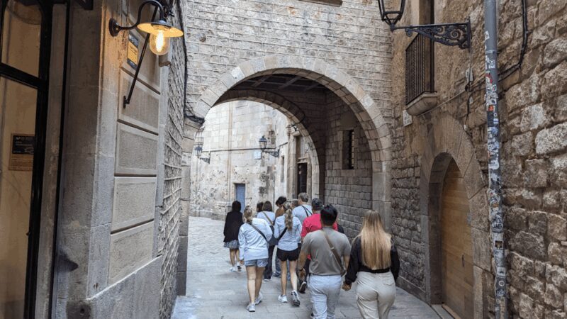 Barcelona: Gothic Quarter Walking Tour +Flamenco Show Option - FAQ