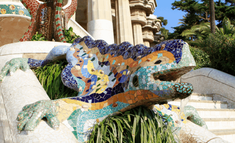 barcelona-guell-park-small-group-tour-dragon-stairway