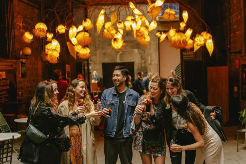 barcelona-guided-city-nightlife-tour