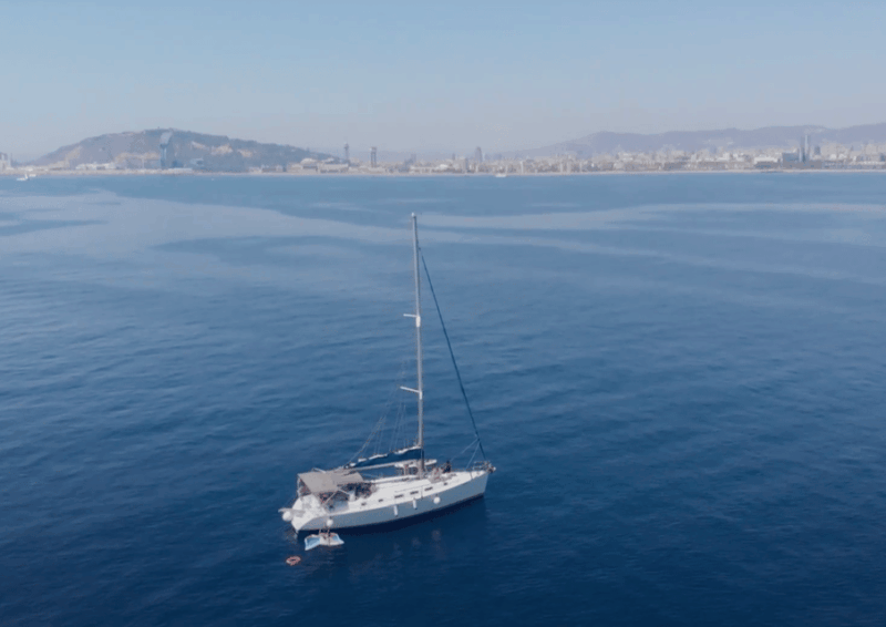 barcelona-guided-sagrada-familia-tour-sailing-experience