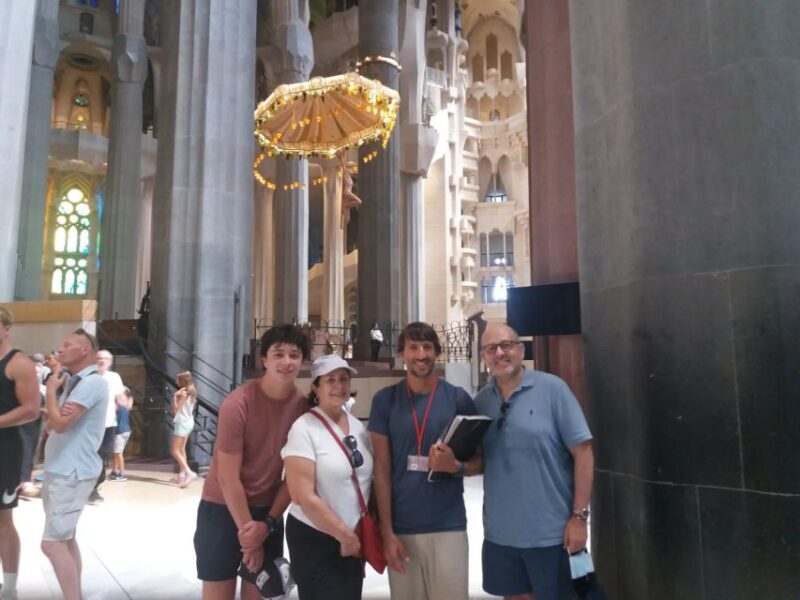 Barcelona: Guided Tour of Sagrada Familia - Key Points