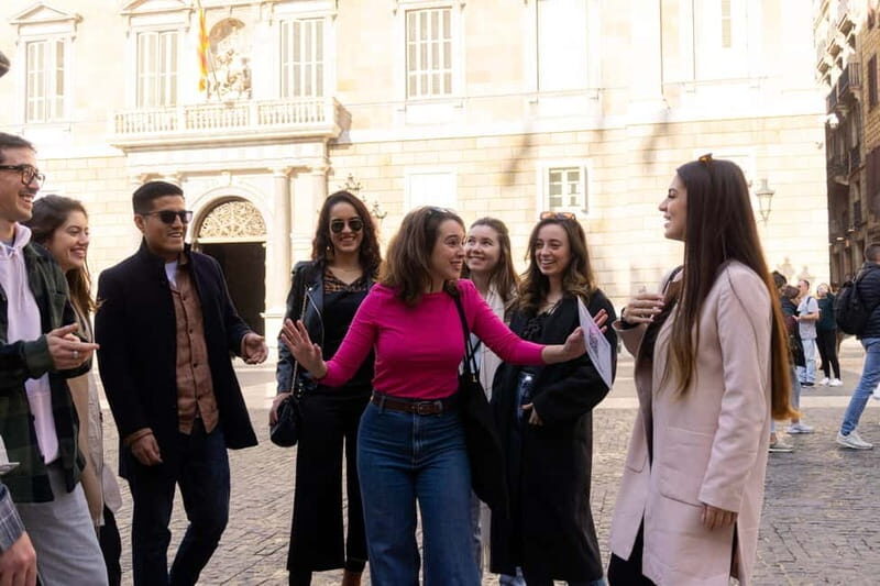 Barcelona: Guided Walking Tour of Top Sights and Hidden Gems - Duration, Group Size, and Practical Tips