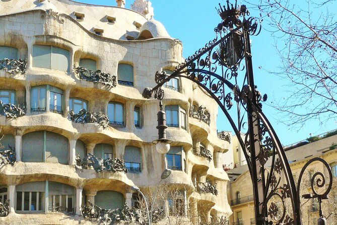 barcelona-half-day-tour-by-sidecar-motorcycle