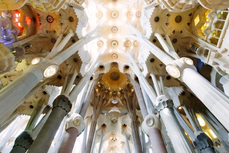 barcelona-half-day-wonders-of-gaudi-bike-tour