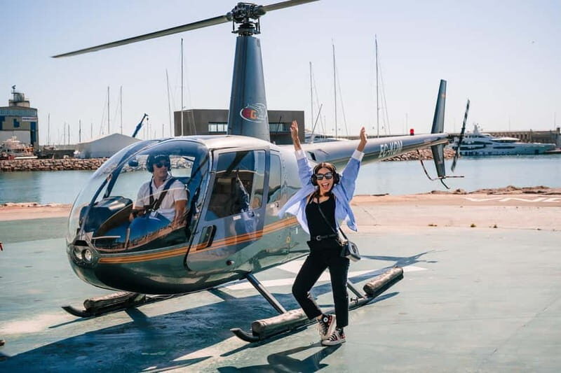 Barcelona: Helicopter, Boat Ride, and Old Town Walking Tour - Key Points