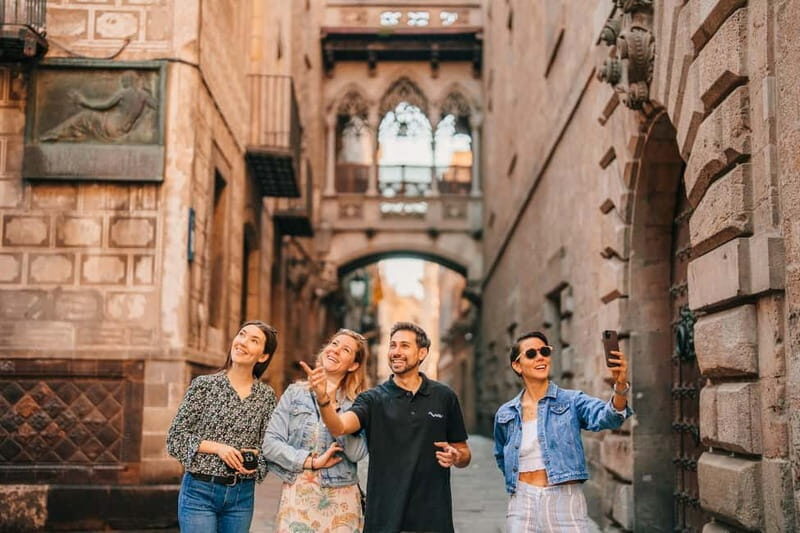 Barcelona: Helicopter, Boat Ride, and Old Town Walking Tour - A Closer Look at the Itinerary