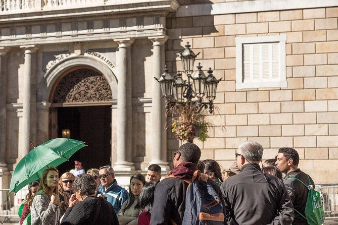 barcelona-highlights-and-montserrat-with-cog-wheel-train