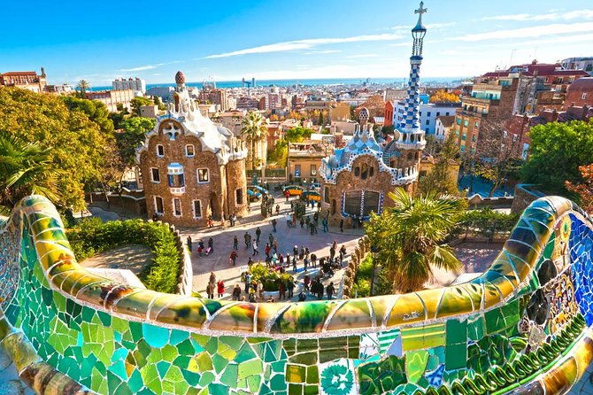 barcelona-highlights-private-guided-tour-with-hotel-pick-up