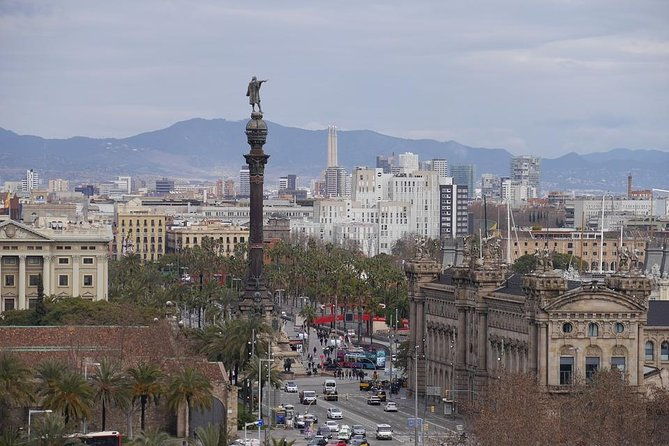 barcelona-highlights-private-tour-with-driver-and-official-guide