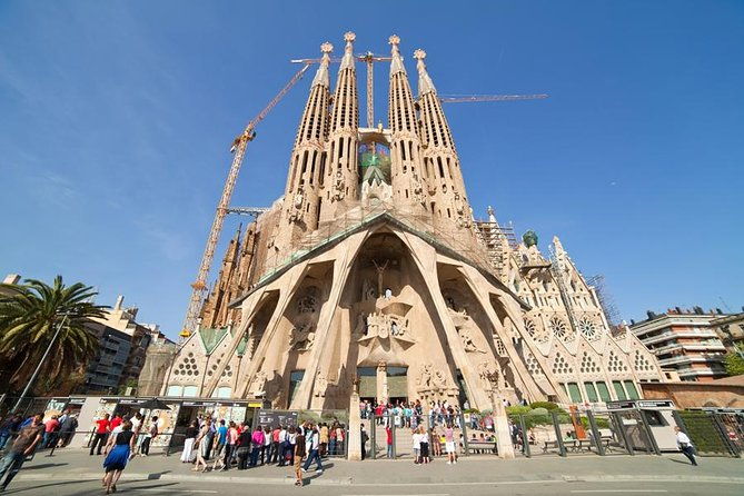 barcelona-highlights-shore-excursion-with-optional-attractions-tickets