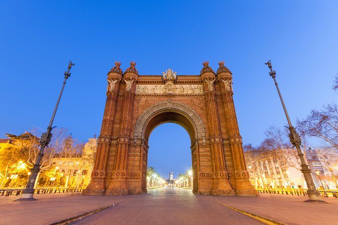 Barcelona Highlights Tour and Montserrat Monastery with Hotel Pick-up - Key Points