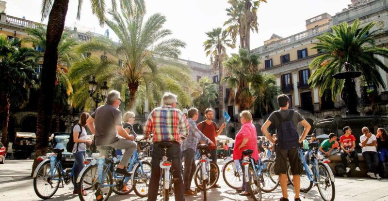 barcelona-historical-3-hour-bike-tour