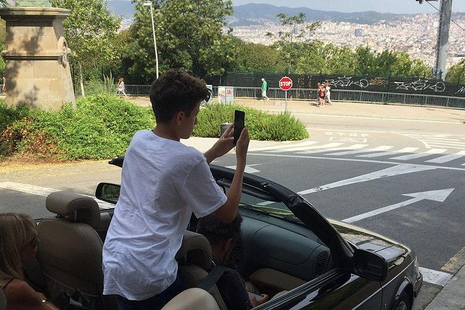 barcelona-in-a-convertible-private-guided-tour
