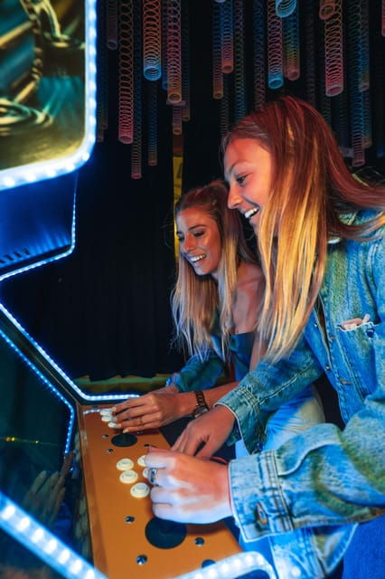 barcelona-interactive-art-installation-by-ikono