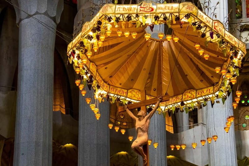 Barcelona: La Sagrada Familia Fast-Track Guided Tour - Final Thoughts: Who Is This Tour For?