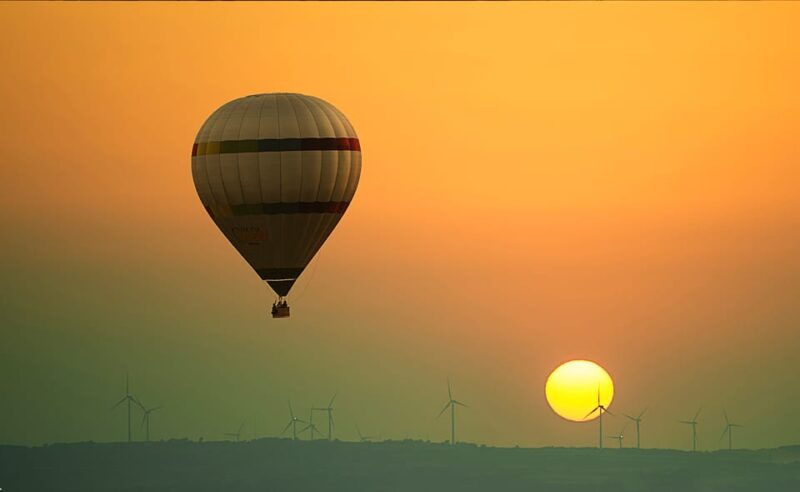 barcelona-lanoia-balloon-flight-shared-tour