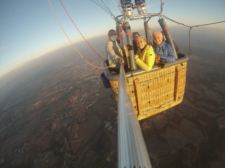 barcelona-lanoia-balloon-flight-shared-tour