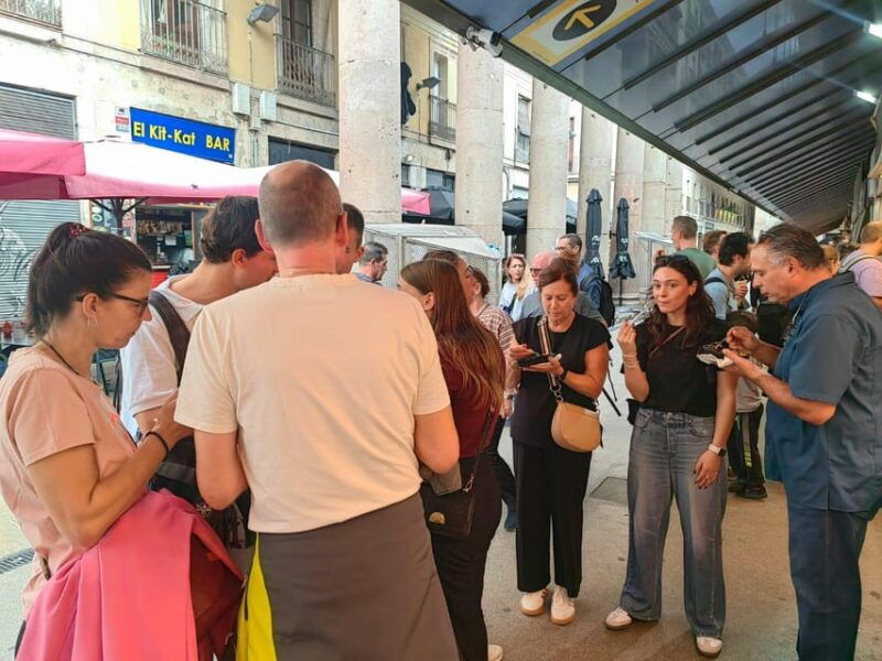 barcelona-local-market-street-food-walking-tour