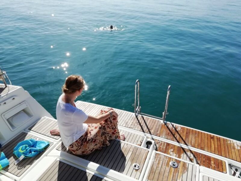 barcelona-luxury-private-yacht-daytime-cruise