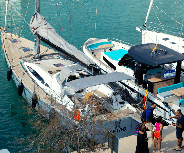 barcelona-luxury-yacht-private-sailing-tour