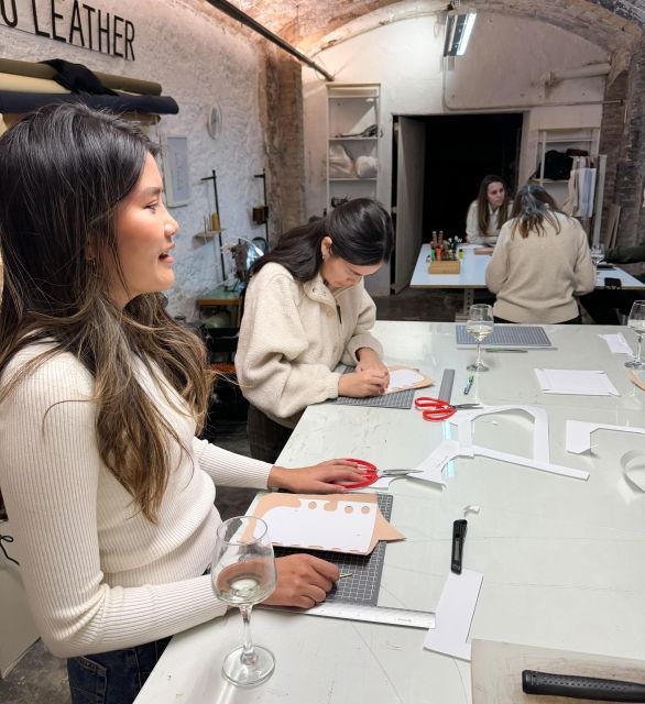 barcelona-make-your-own-belt-experience