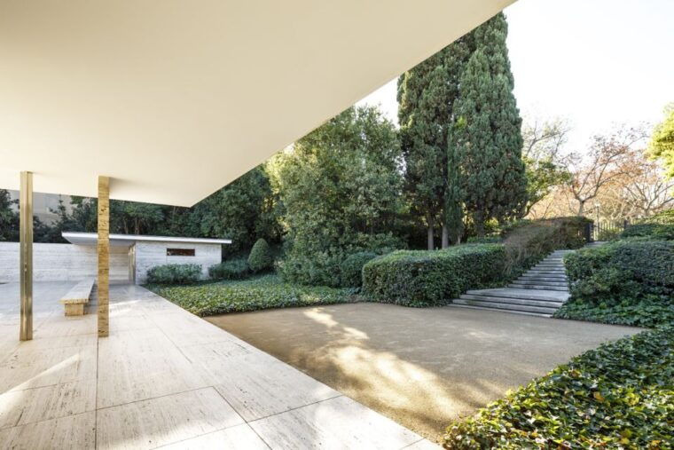 barcelona-mies-van-der-rohe-pavilion-ticket-and-audio-guide