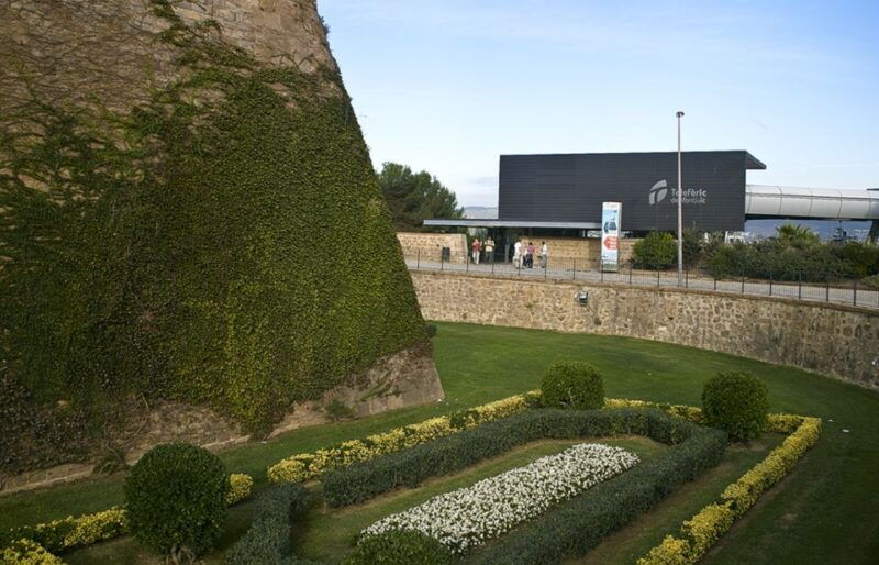 barcelona-montjuic-cable-car-ticket-with-audio-guide