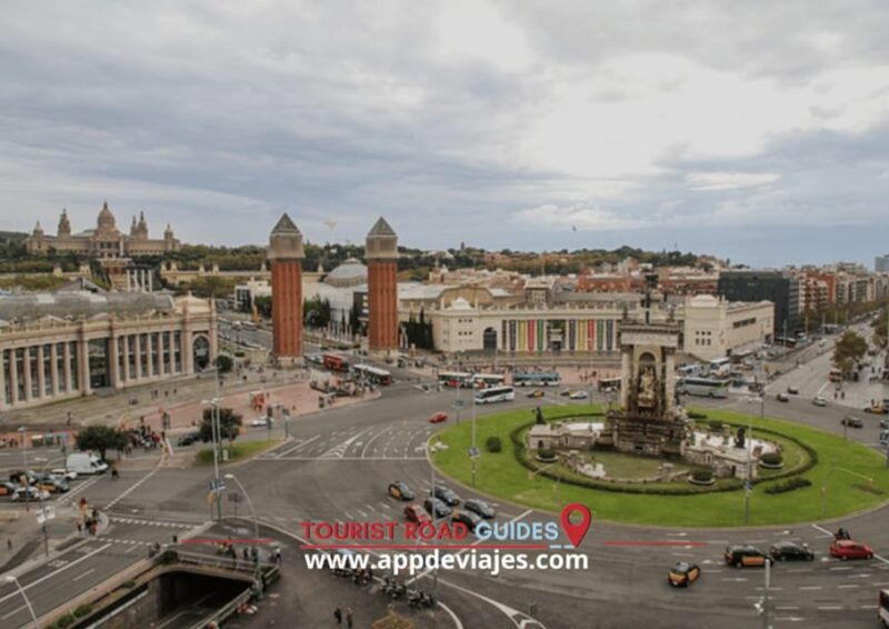 barcelona-montjuic-sagrada-familia-gothic-quarter-tour