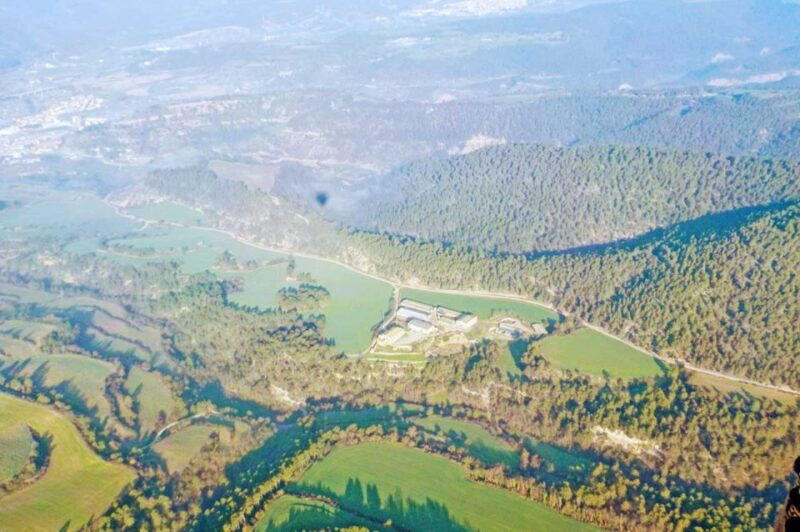 barcelona-montserrat-hot-air-balloon-monastery-experience