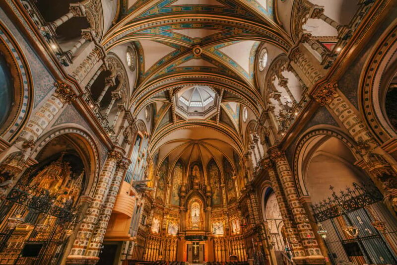 Barcelona: Montserrat Monastery & Sagrada Familia Tour - Tips for a Great Experience