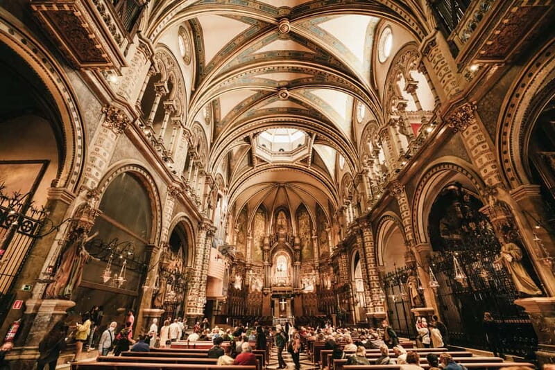 Barcelona: Montserrat Skip-the-Line & Optional Wine Tour - The Itinerary in Detail