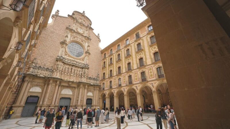 barcelona-montserrat-tour-with-lunch-wine-tasting