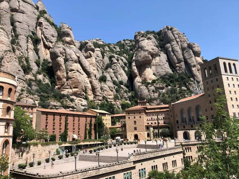 Barcelona: Montserrat Tour with Transport & Basilica Option - Who Is This Tour Best For?