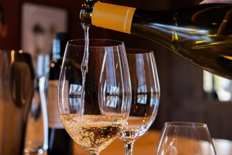 barcelona-montserrat-winery-tour-lunch-with-wine-tasting