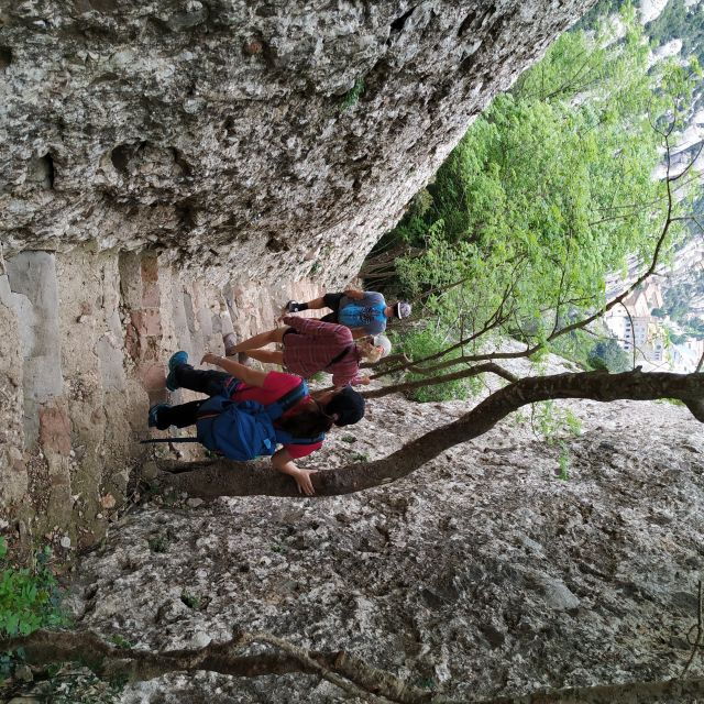 barcelona-montserrtat-hike-and-winery-tour-with-tasting